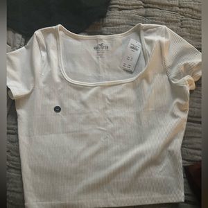 Hollister white crop short sleeves size L